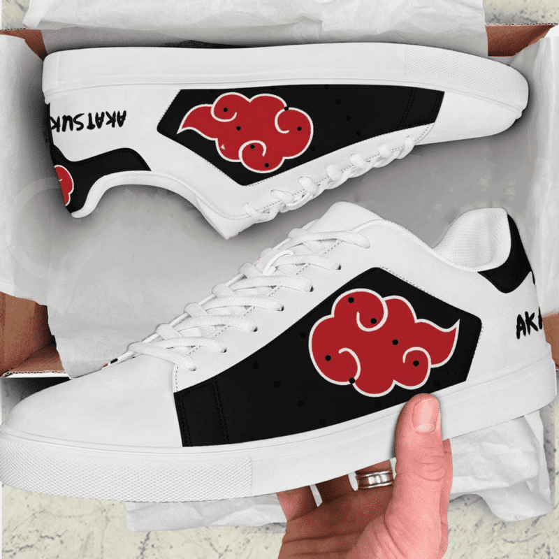 Tennis Shoes