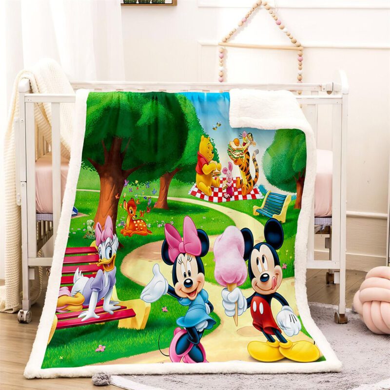 Disney Mickey And Friends Lovely Fleece Blanket