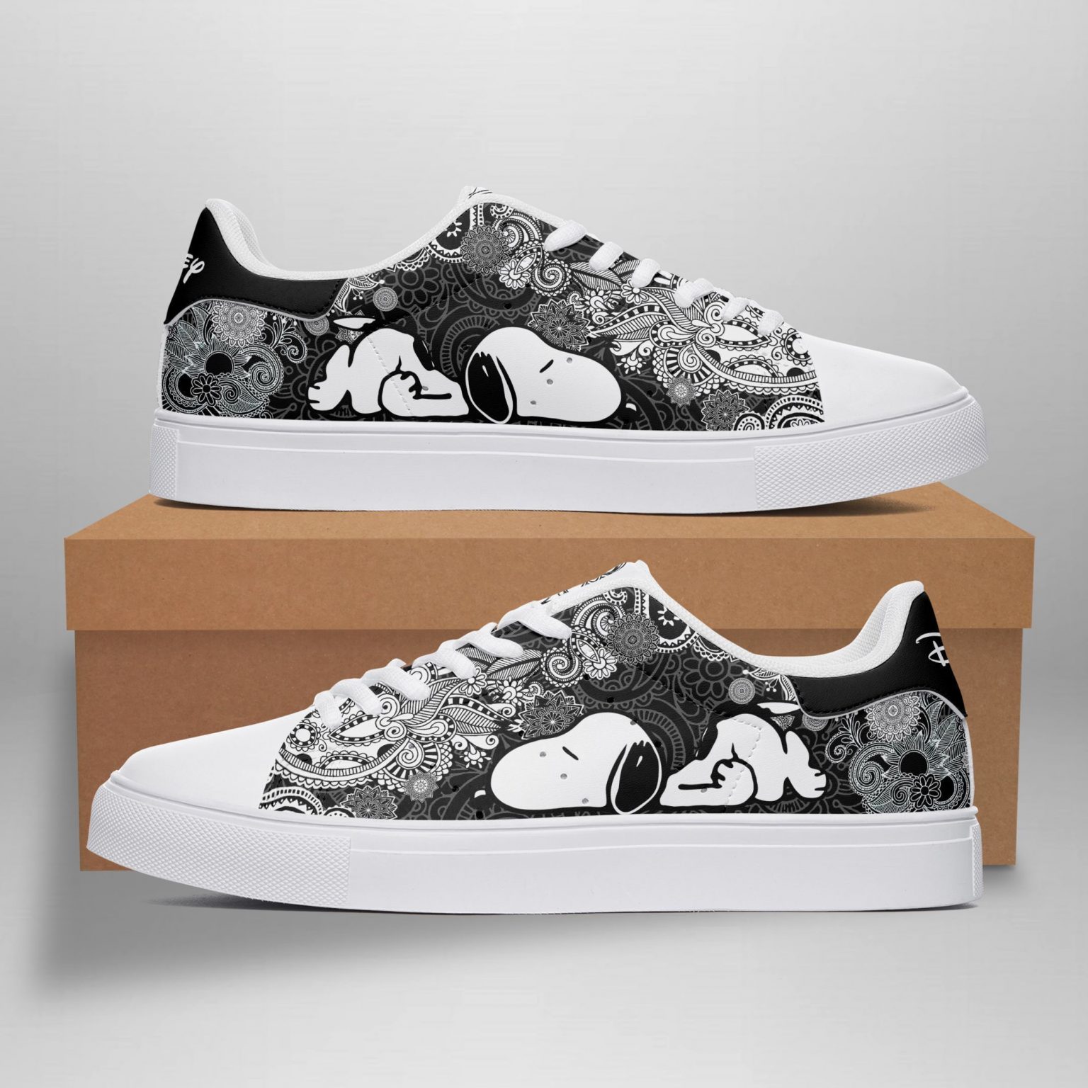 Disney Snoopy Paisley Low Top Leather Skate Shoes