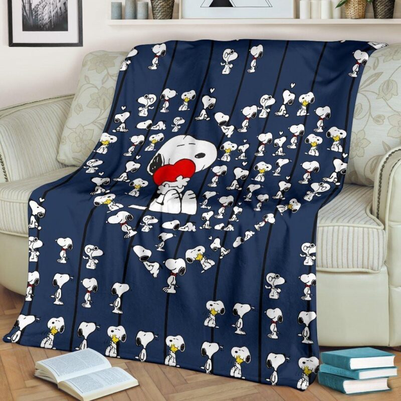 Love Heart Snoopy Fleece Blanket Cute