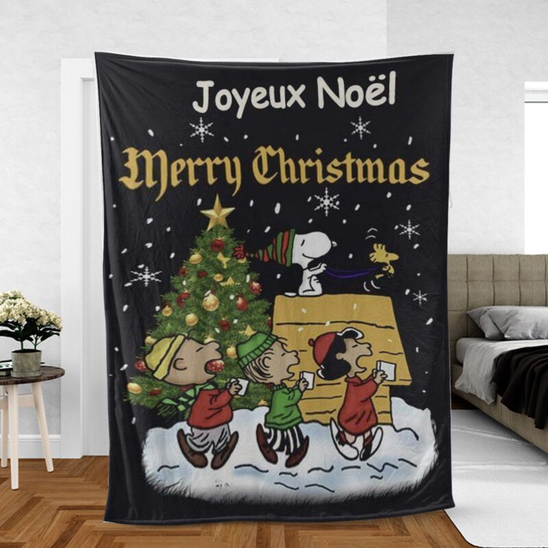 Peanuts Snoopy And Charlie Brown Merry Christmas Gift Comfy Sofa Throw Blanket Gift 2 2