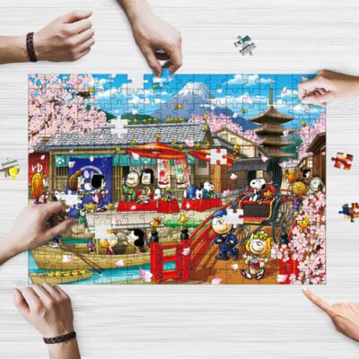 Snoopy The Peanuts Fan Gift