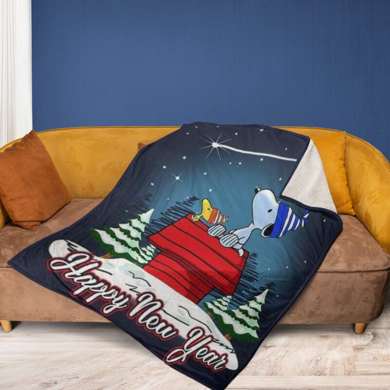 Snoopy And Woodstock Comfy Sofa Throw Blanket Gift