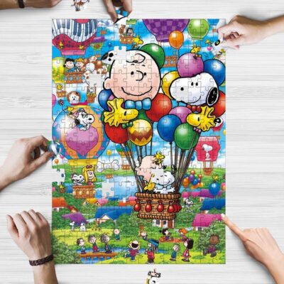 Snoopy Charlie Brown and Friends Gift