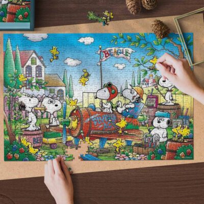 Snoopy The Peanuts Fan Gift