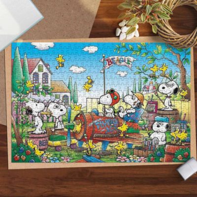 Snoopy's Beagle Scouts The Peanuts Cartoon 10 Gifts Lover Jigsaw Puzzle Game
