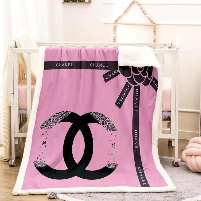 Chanel Flowers Pinky Luxury Brand Premium Fleece Sherpa Blanket Sofa Decor BL3010