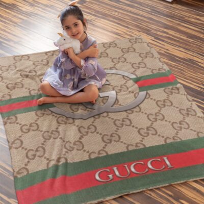 Gucci Golden Luxury Brand Hot Logo Premium Fleece Sherpa Blanket Sofa Decor BL3148