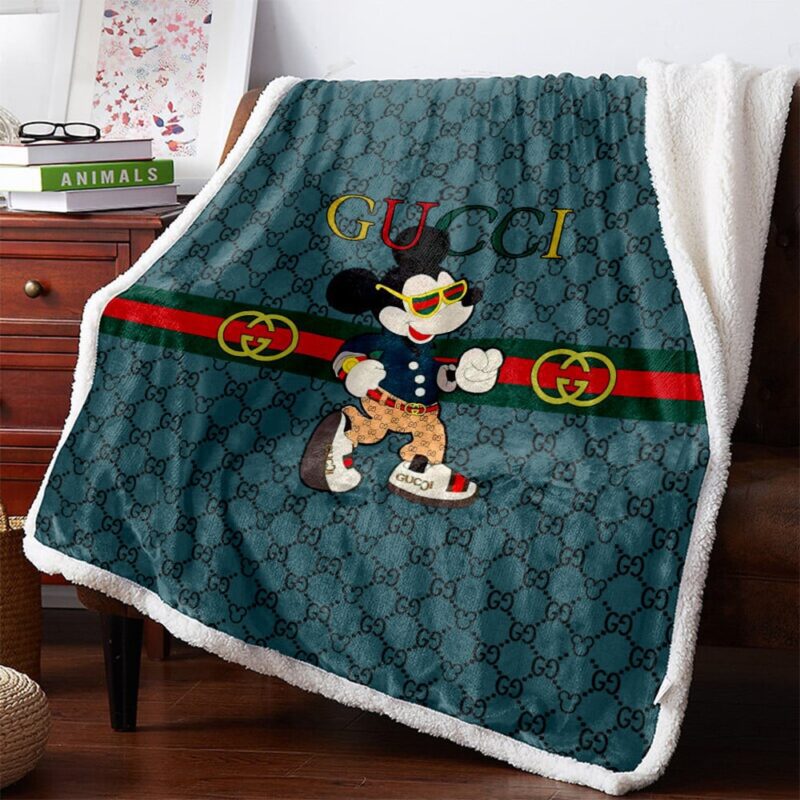 Gucci Mickey Mouse Fashion Luxury Brand Premium Fleece Sherpa Blanket Sofa Decor BL3125