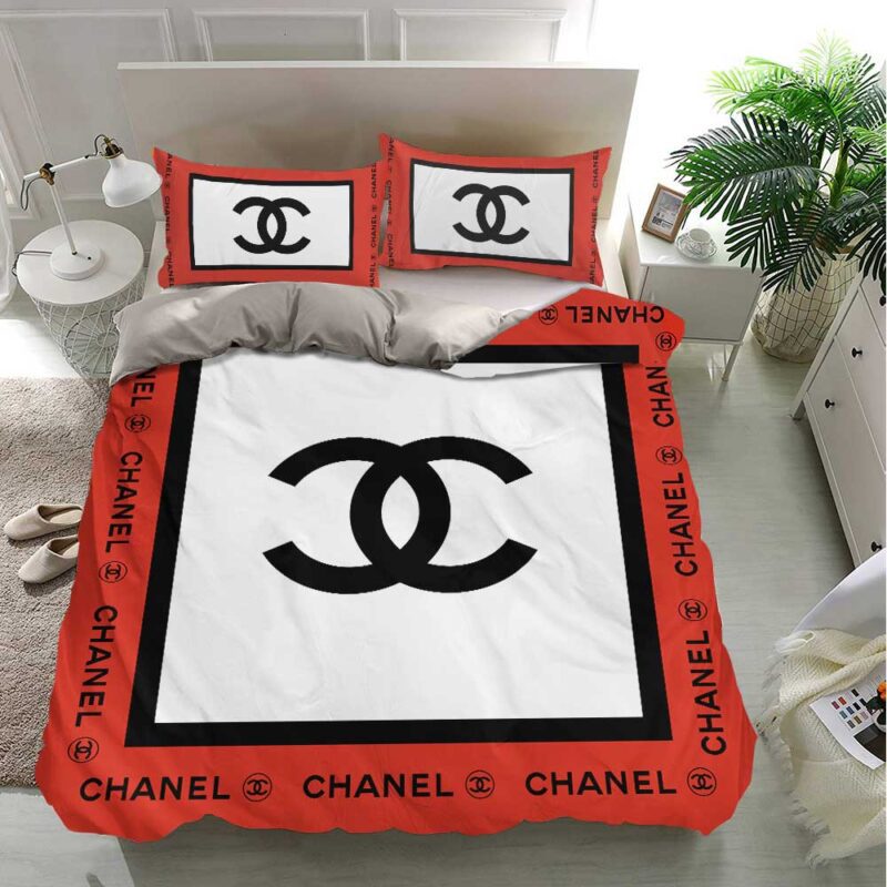 Chanel Red Printed Bedding Sets Duvet Cover Luxury Brand Bedding Decor Bedroom Sets BS413