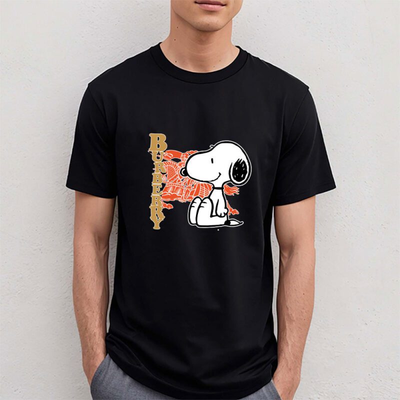 Snoopy Burberry Unisex T Shirt Cotton Tee TAT7117 4