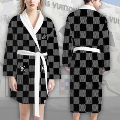 Louis Vuitton Dots Pattern Luxury Bathrobe 2